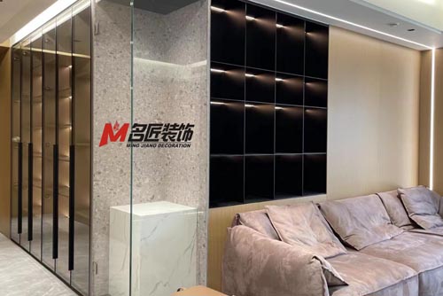 柳州市保利大江郡現(xiàn)代簡(jiǎn)約風(fēng)格三居室裝修案例